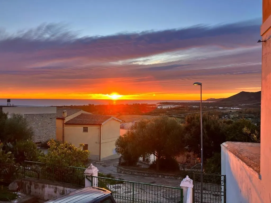 Domo Deledda Apartamento Posada  Posada (Sardinia)